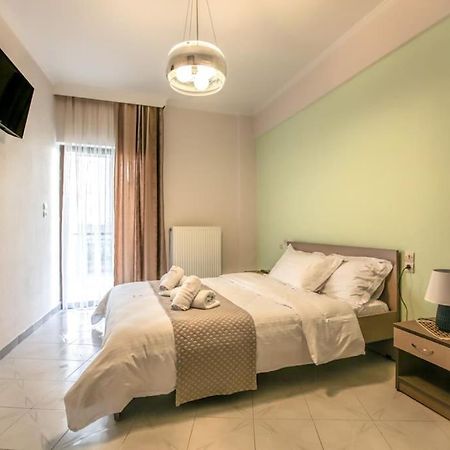 Del Sol #5 Meteora Luxurious Family Suites Kalampáka Buitenkant foto